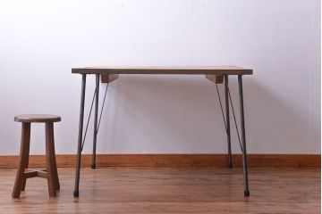 アンティーク家具　アンティーク　天板ナラ材!鉄脚テーブル