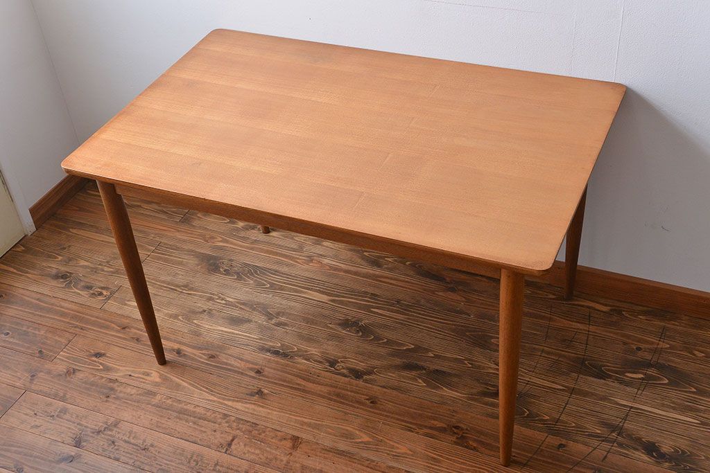 中古　日本楽器(ヤマハ製)　ダイニングテーブル