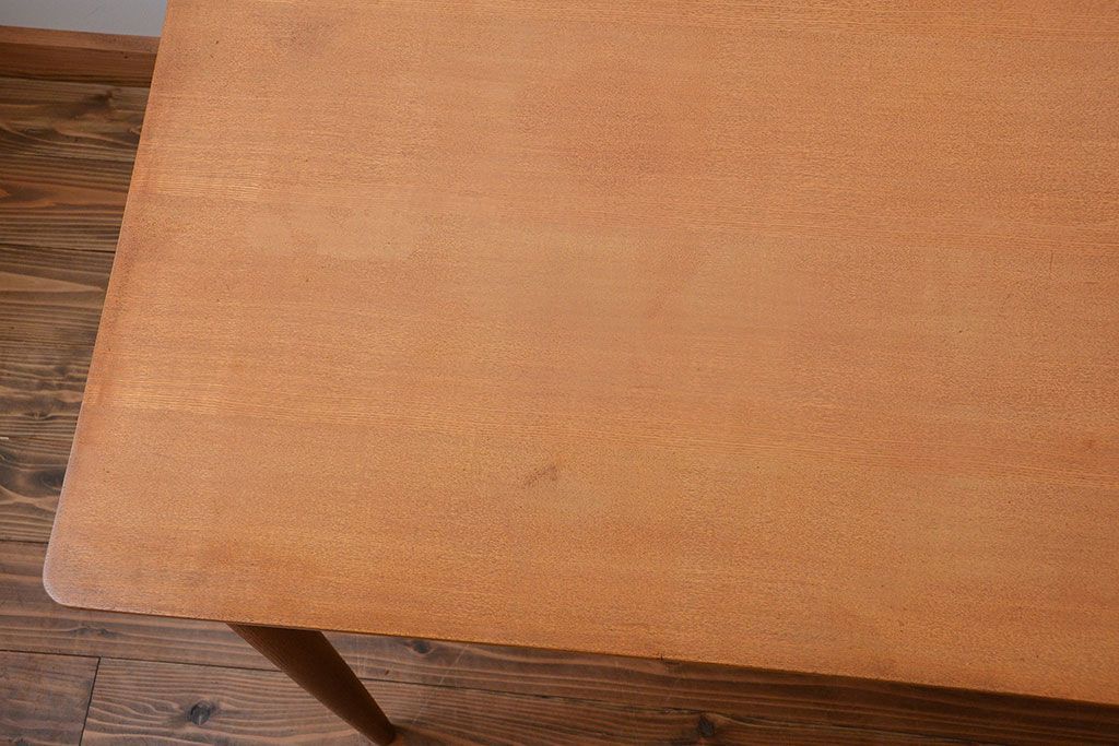 中古　日本楽器(ヤマハ製)　ダイニングテーブル