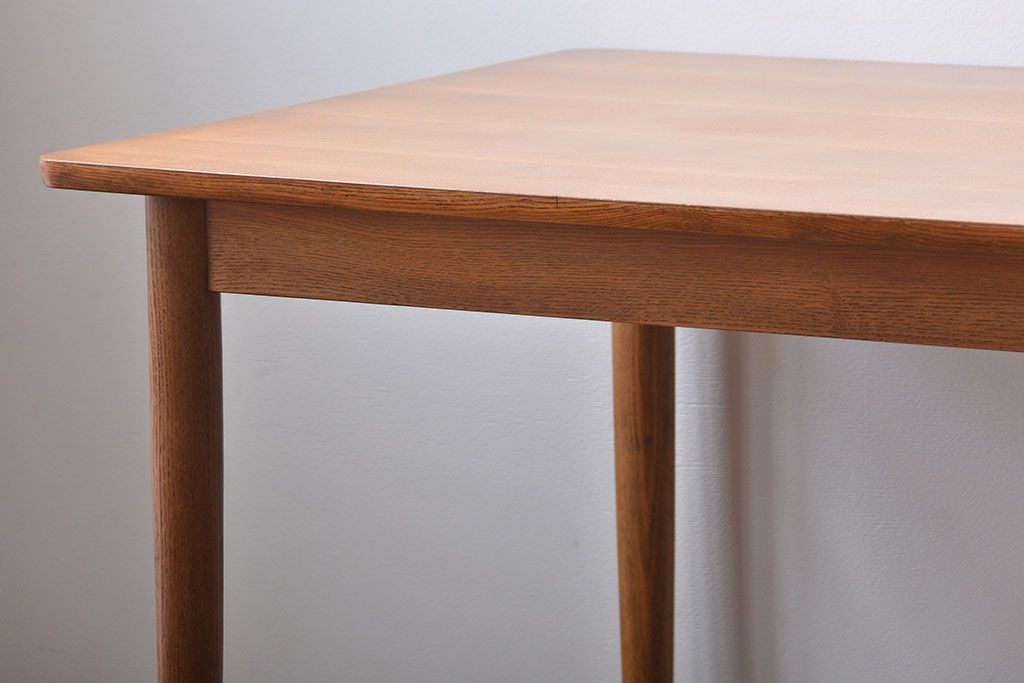 中古　日本楽器(ヤマハ製)　ダイニングテーブル