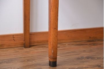 アンティーク家具　イギリスアンティーク　オーク材　引き出し付きデスク