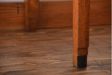 アンティーク家具　イギリスアンティーク　オーク材　引き出し付きデスク