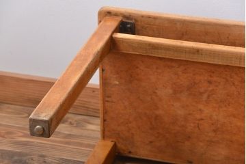 アンティーク家具　イギリスアンティーク　子供用デスク