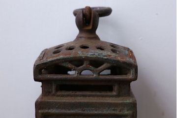 アンティーク雑貨　フランスアンティーク　重厚でお洒落なランタン