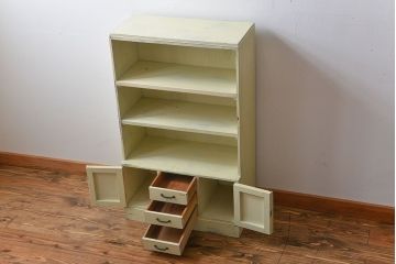 レトロ家具　昭和レトロ　アンティークペイント本棚