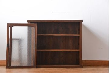 レトロ家具　昭和レトロ　前面栗材　ダイヤガラス入り収納棚(1)