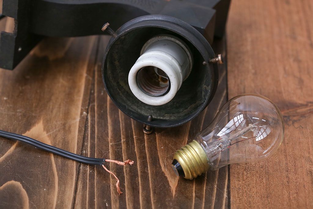 大正ロマン　お洒落な壁掛け照明