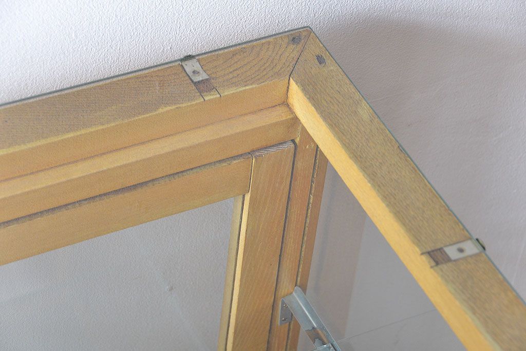 レトロ家具　昭和レトロ　ナラ材!脚付きガラスケース