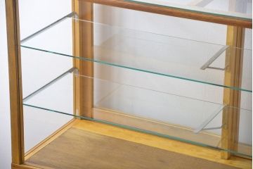 レトロ家具　昭和レトロ　ナラ材!脚付きガラスケース