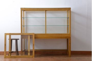 レトロ家具　昭和レトロ　ナラ材!脚付きガラスケース