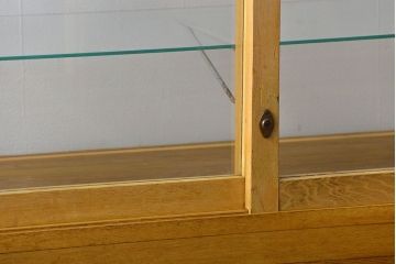 レトロ家具　昭和レトロ　ナラ材!脚付きガラスケース