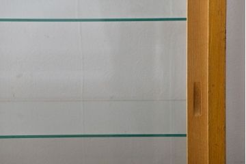 レトロ家具　昭和レトロ　ナラ材!脚付きガラスケース