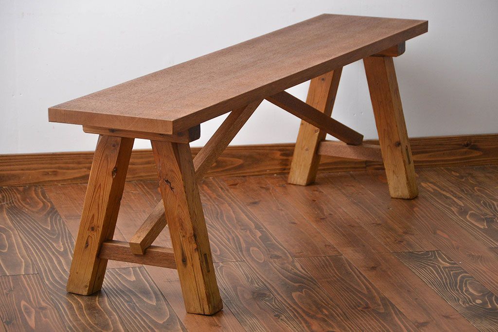 アンティーク家具　古い木のアンティークベンチ