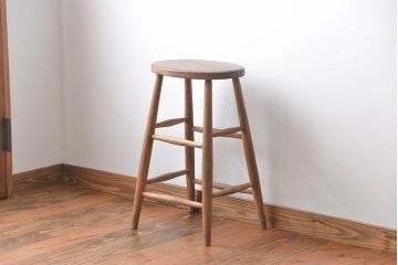 アンティーク家具　イギリスアンティーク　お洒落なハイスツール(1)