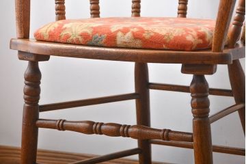 レトロ家具　イギリスアンティーク　レトロなアームチェア(1)