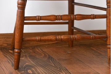 レトロ家具　イギリスアンティーク　レトロなアームチェア(1)