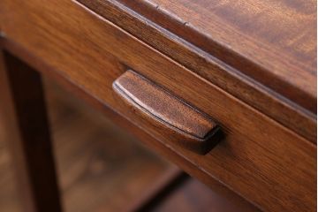 アンティーク家具　イギリスアンティーク　引き出し付きサイドテーブル