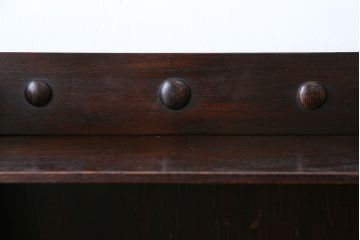 アンティーク家具　 イギリスアンティーク　上品なブックシェルフ