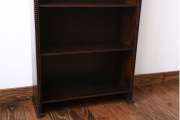 アンティーク家具　 イギリスアンティーク　上品なブックシェルフ