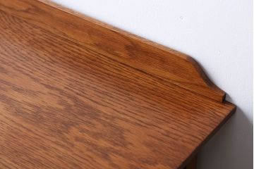 アンティーク家具　イギリスアンティーク　オーク材　シンプルなサイドキャビネット