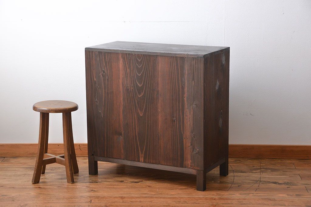 アンティーク家具　アンティーク　ネームプレート付き　脚付き14杯引き出し