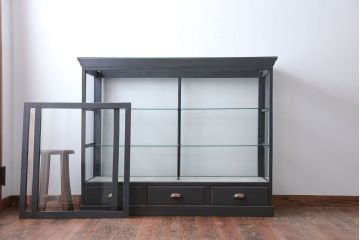 アンティーク家具　アンティークペイント　5面ガラスケース
