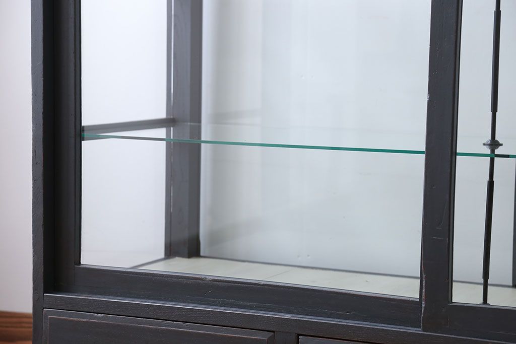 アンティーク家具　アンティークペイント　5面ガラスケース