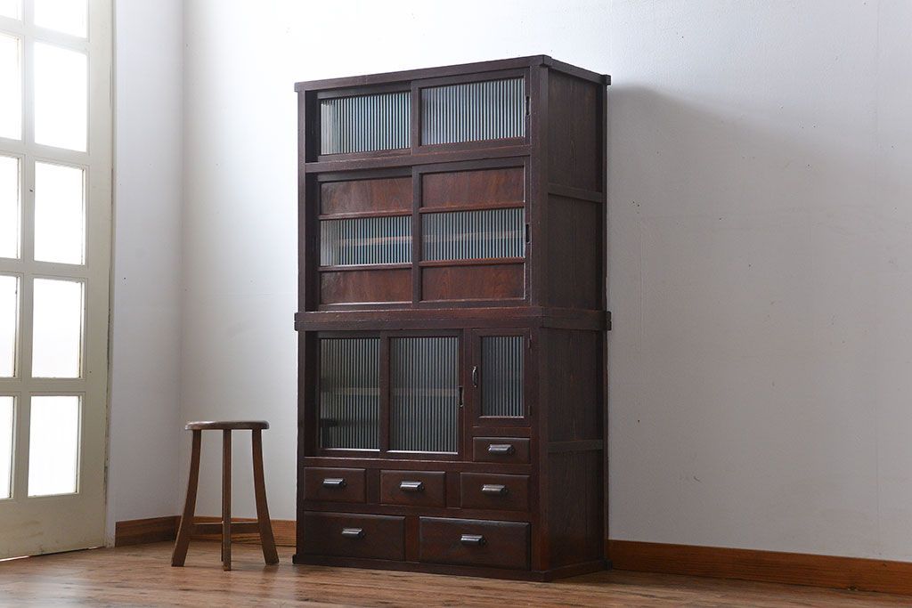 レトロ家具　昭和レトロ　モールガラス入り　重ね食器棚