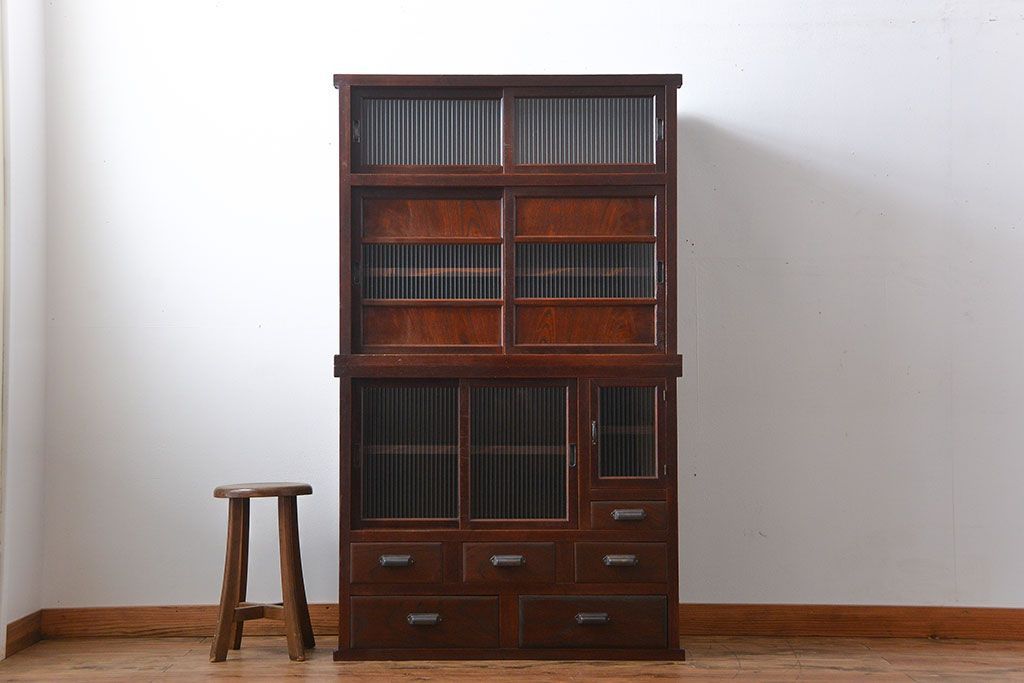 レトロ家具　昭和レトロ　モールガラス入り　重ね食器棚