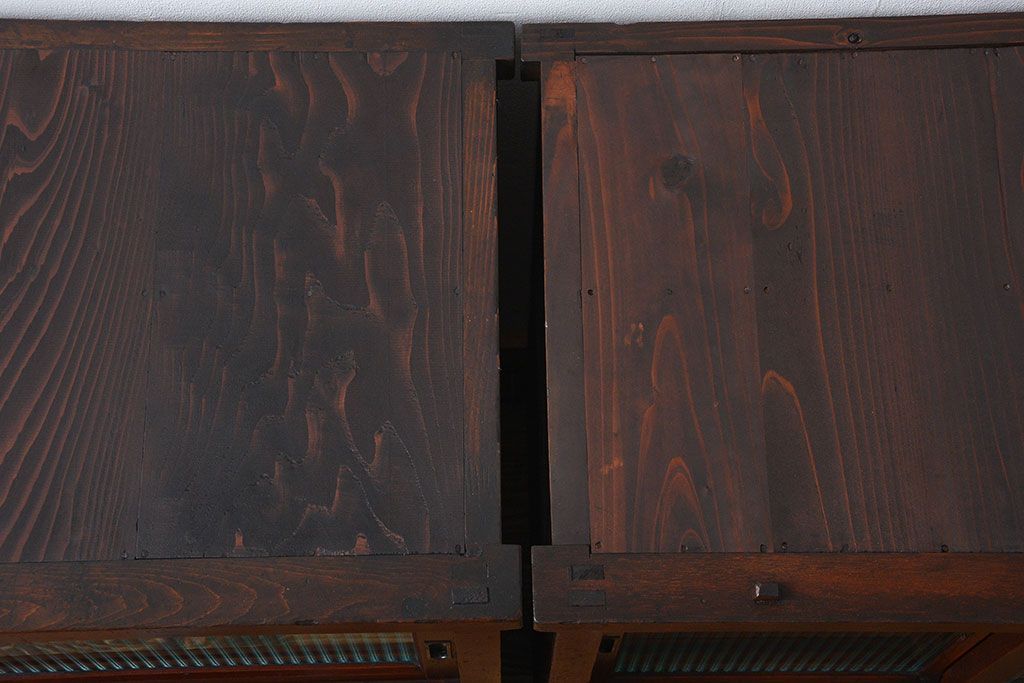 レトロ家具　昭和レトロ　モールガラス入り　重ね食器棚