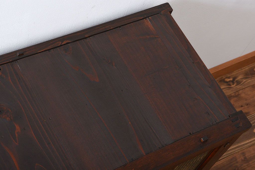 レトロ家具　昭和レトロ　モールガラス入り　重ね食器棚