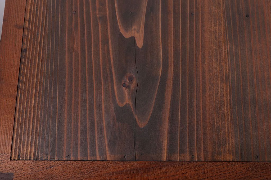 アンティーク家具　7杯引き出し付き　欅材のガラス戸収納棚