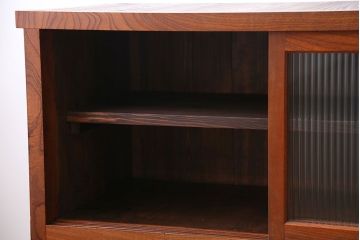 アンティーク家具　7杯引き出し付き　欅材のガラス戸収納棚