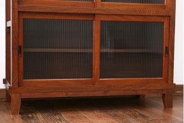 レトロ家具　昭和レトロ　欅材　モールガラス入り脚付き戸棚