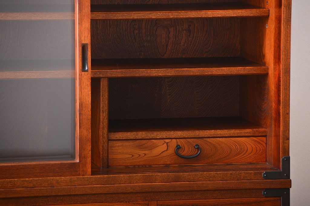 中古　高級民芸家具　水屋箪笥(定価約29万円)