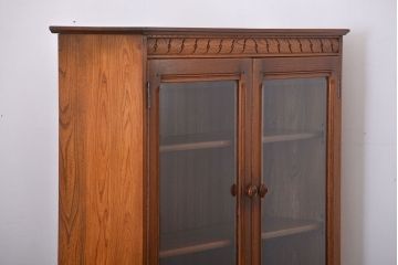 アンティーク家具　イギリスアンティーク　アーコール　カップボード