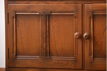 アンティーク家具　イギリスアンティーク　アーコール　カップボード