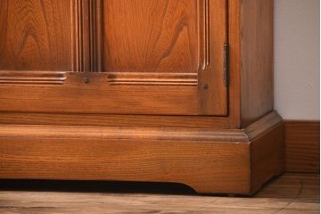 アンティーク家具　イギリスアンティーク　アーコール　カップボード