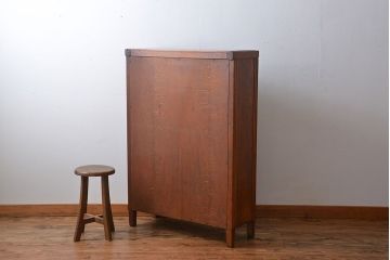 アンティーク家具　イギリスアンティーク　オーク材　脚付きブックケース