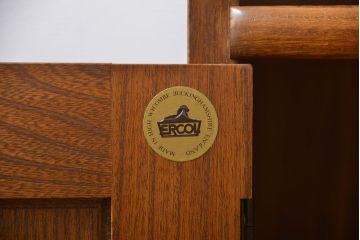 アンティーク家具　イギリスアンティーク　アーコール　収納棚