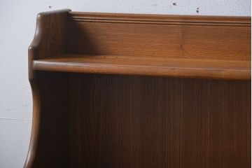 アンティーク家具　イギリスアンティーク　アーコール　収納棚