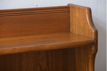 アンティーク家具　イギリスアンティーク　アーコール　収納棚