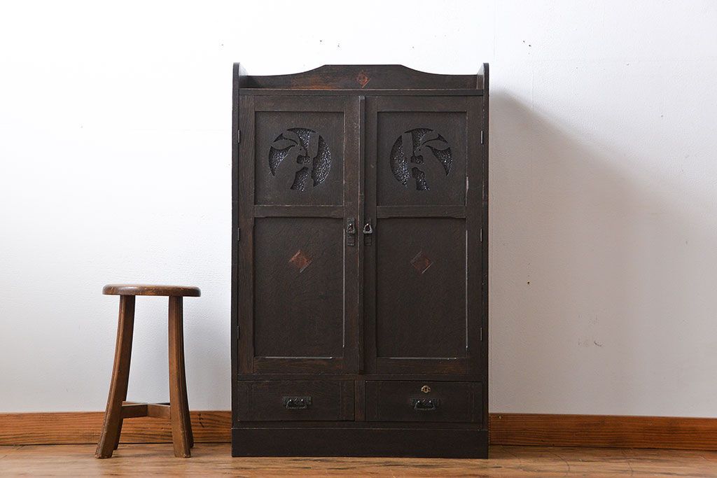 アンティーク家具　アンティーク　うさぎの本箱