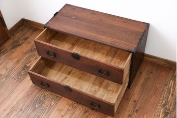 アンティーク家具　古民具・骨董　桐材　時代箪笥ローボード(2、桐箪笥、桐たんす)