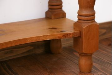 ヴィンテージ家具　イギリスビンテージ　パイン材　サイドテーブル