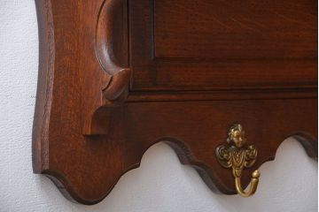 アンティーク家具　イギリスアンティーク　天使のフックのウォールラック