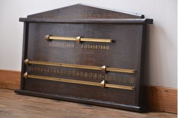 アンティーク雑貨　 イギリスアンティーク　おしゃれなスコアボード