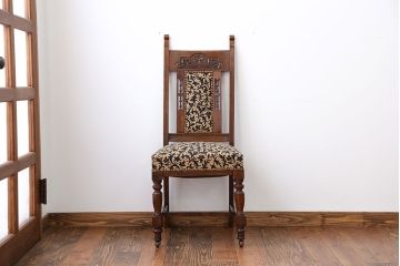 アンティーク家具　イギリスアンティーク　オーク材　キャスター付きチェア