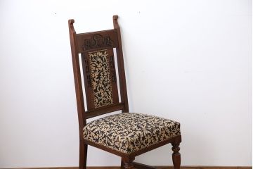 アンティーク家具　イギリスアンティーク　オーク材　キャスター付きチェア