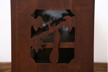 レトロ家具　昭和レトロ　小振りなガラス戸棚